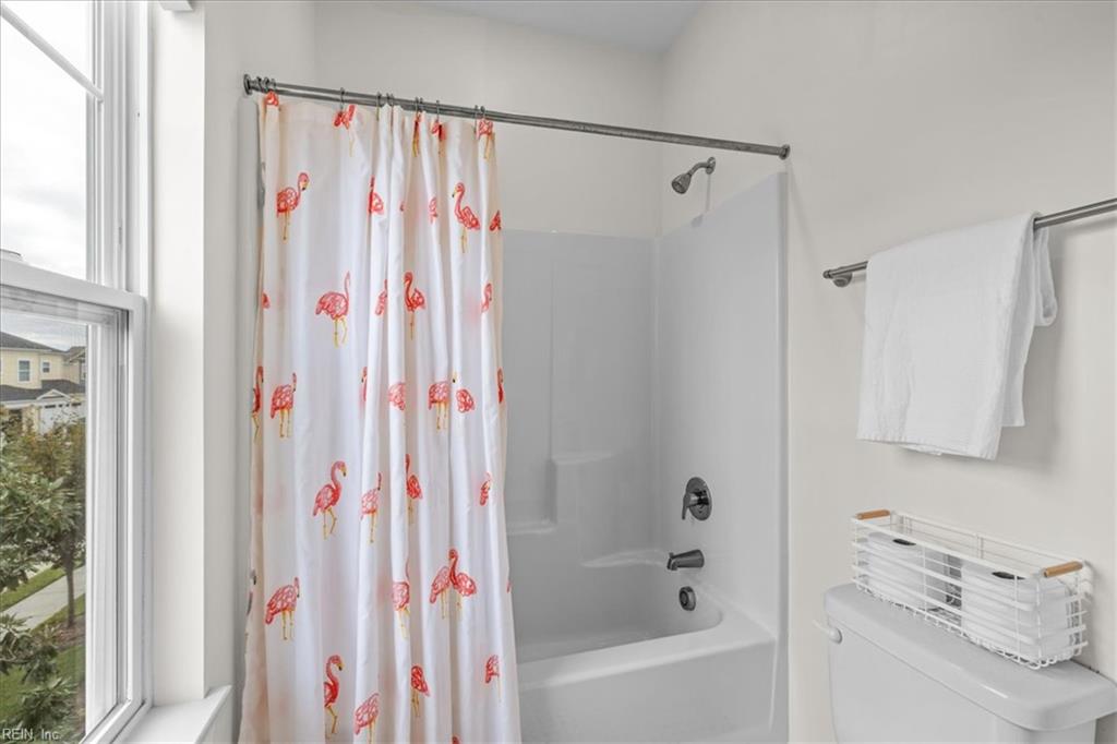 1900 Briton Ln Property Photo 32