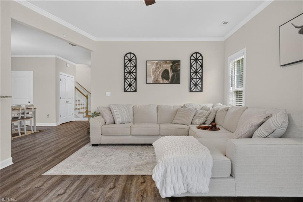 1108 Shell Rd Property Photo 6