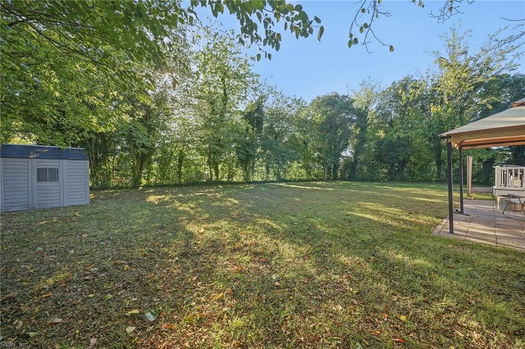 7712 Bergen St Property Photo 27