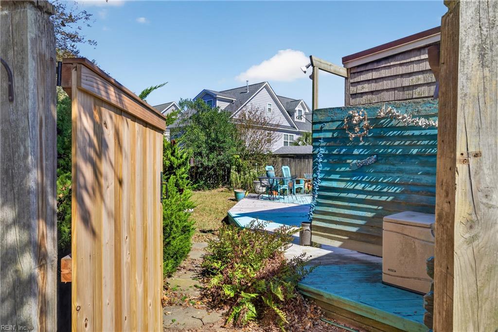 207 81st St Property Photo 21