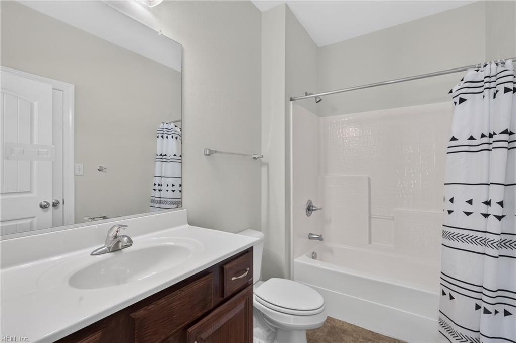 4116 2nd St Property Photo 15