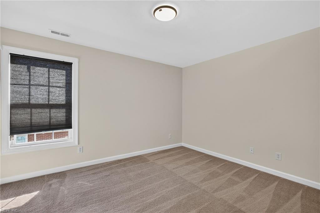 4116 2nd St Property Photo 21