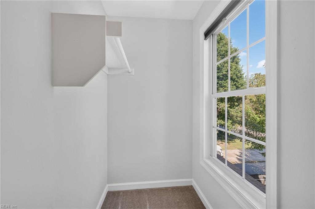 4116 2nd St Property Photo 24