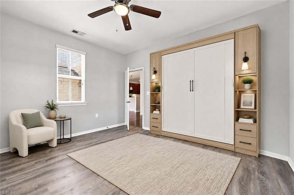 4381 Turnworth Arch Property Photo 8