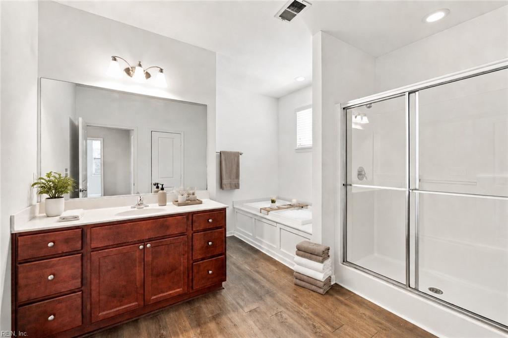 4381 Turnworth Arch Property Photo 17