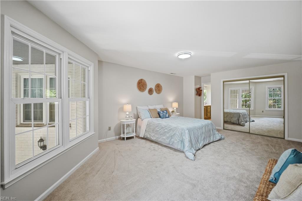 1736 Royal Cove Ct Property Photo 21