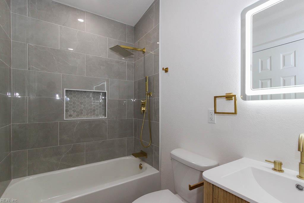 224 Neoma Dr Property Photo 26