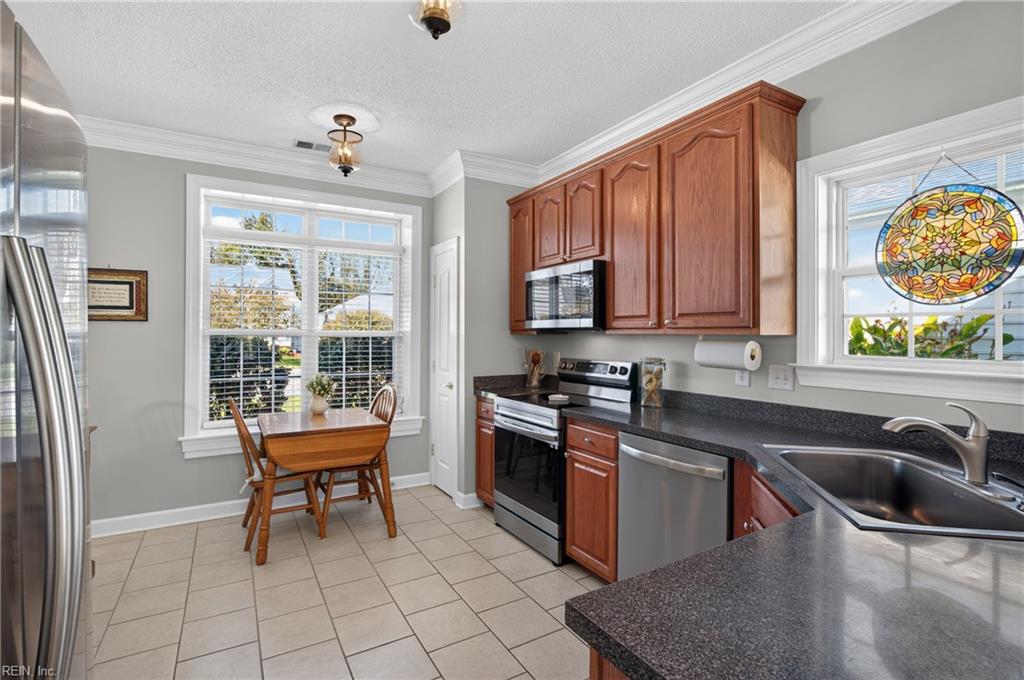 6319 Glenwilton Ln Property Photo 7