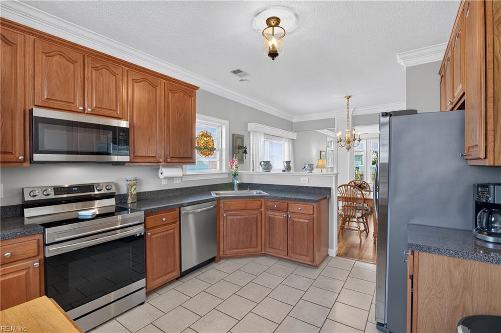 6319 Glenwilton Ln Property Photo 8