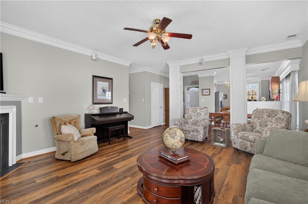 6319 Glenwilton Ln Property Photo 10