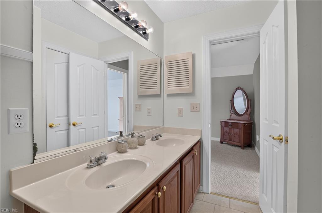 6319 Glenwilton Ln Property Photo 24