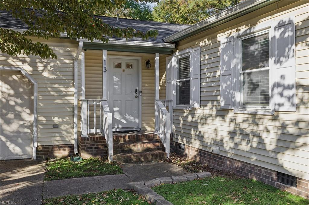 13 Steeplechase Loop Property Photo 4