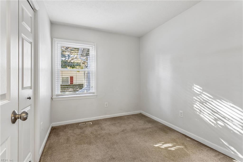 13 Steeplechase Loop Property Photo 20