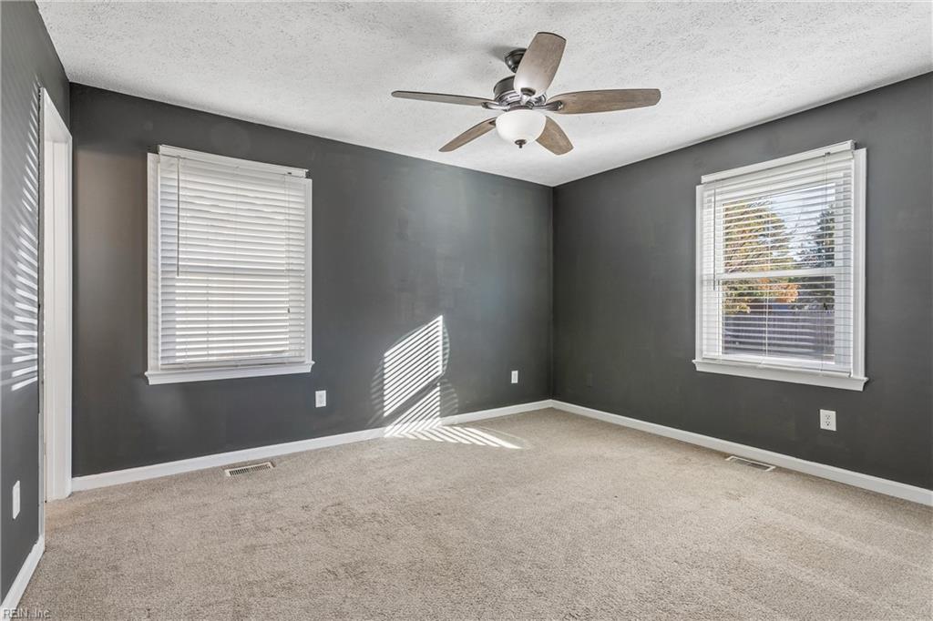 13 Steeplechase Loop Property Photo 25