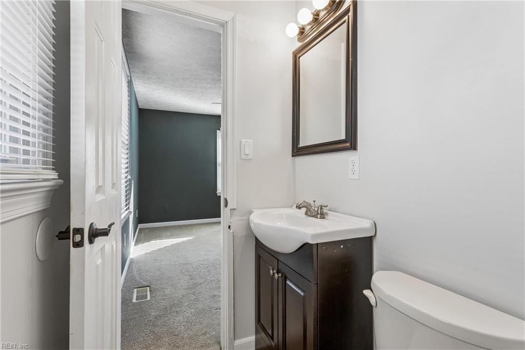 13 Steeplechase Loop Property Photo 29