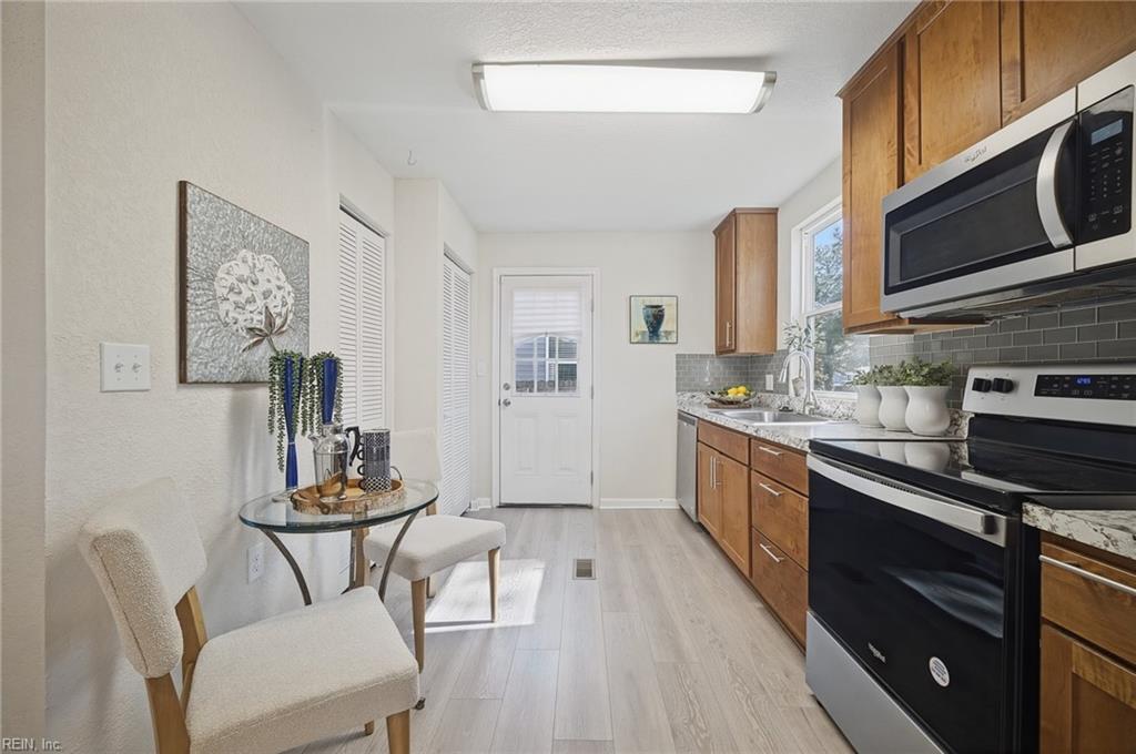 3512 Commonwealth Ave Property Photo 10