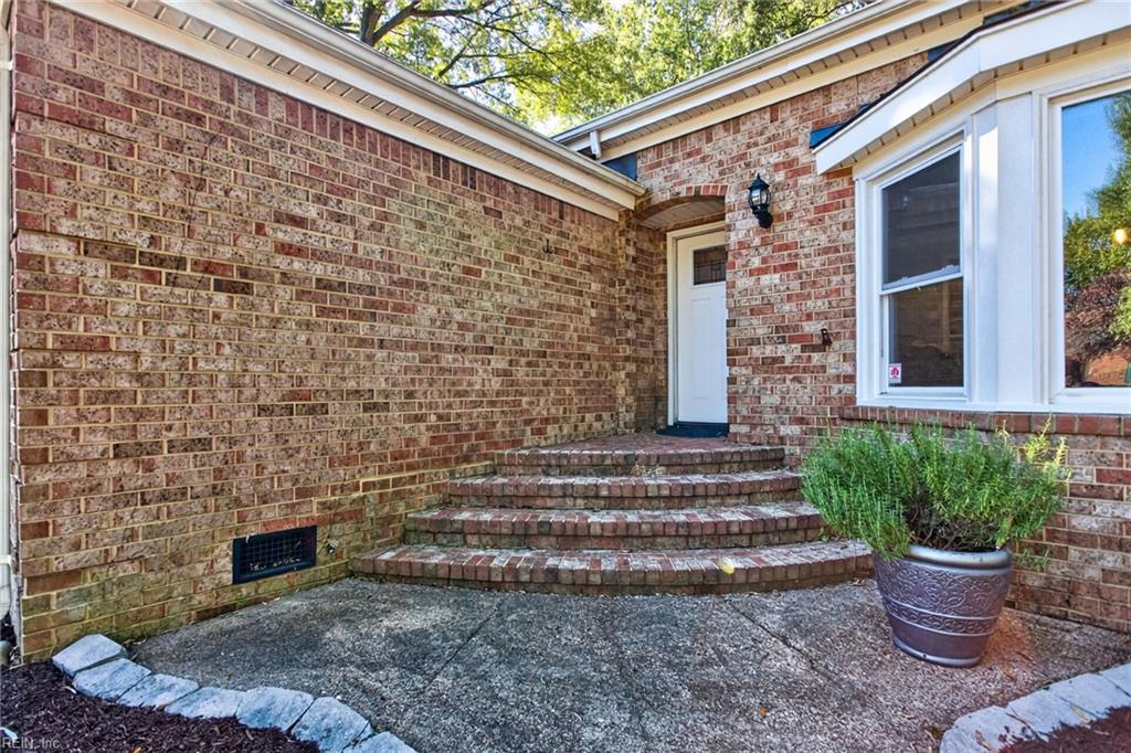 4813 Eastwind Rd Property Photo 1