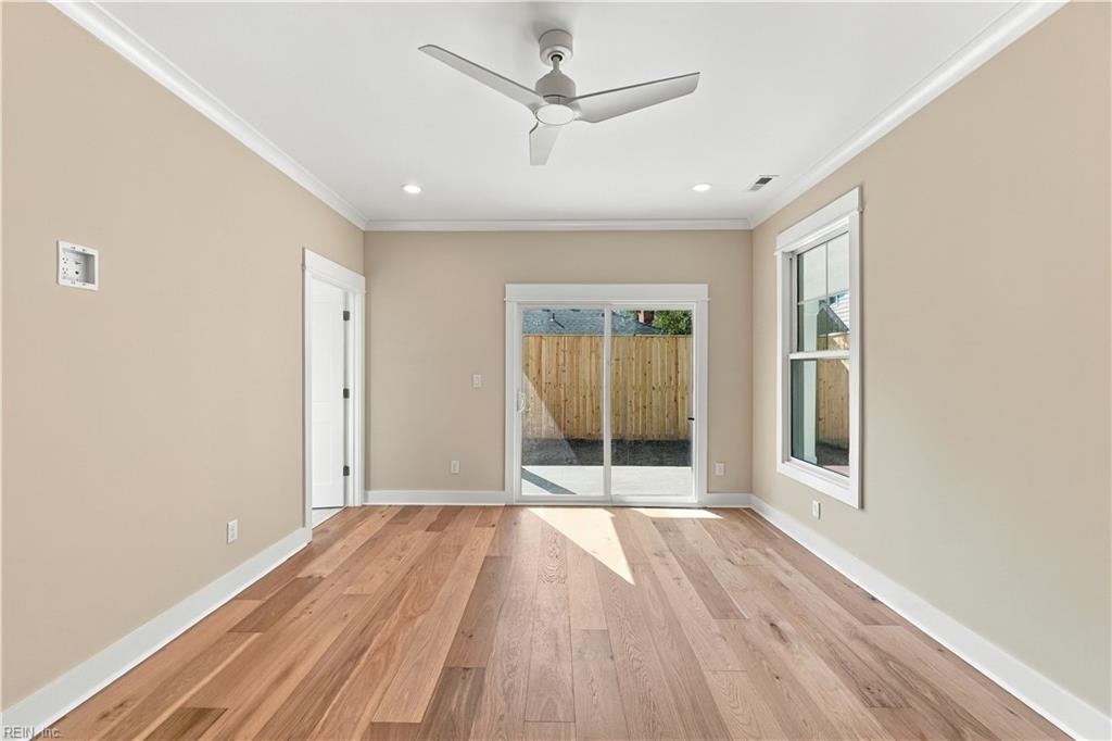 210 81st St Property Photo 14