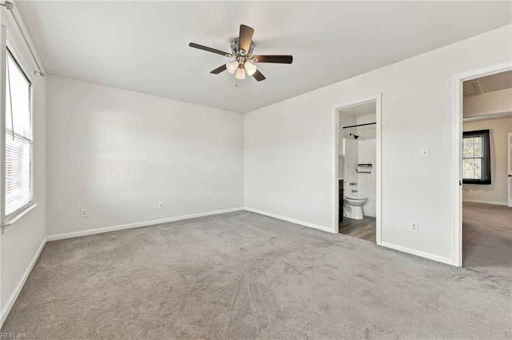 385 Susan Constant Dr Property Photo 22