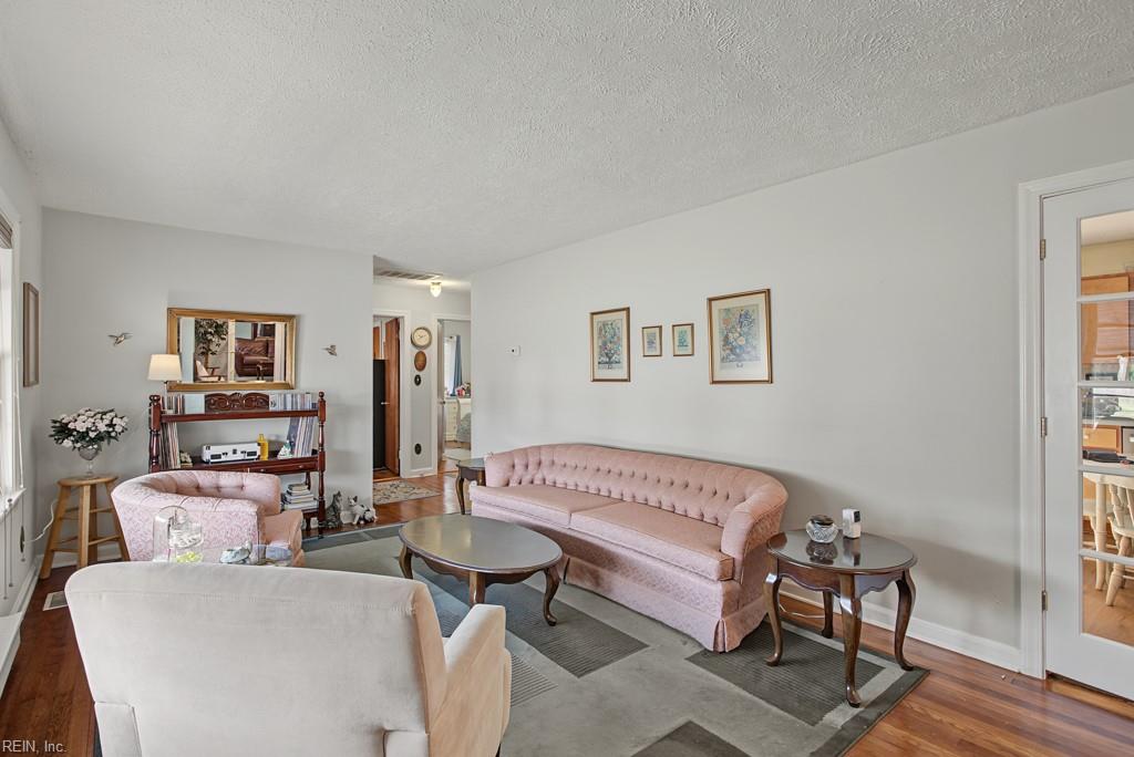 1809 Gildner Rd Property Photo 2