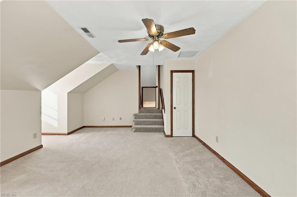 401 Brougham Ct Property Photo 22