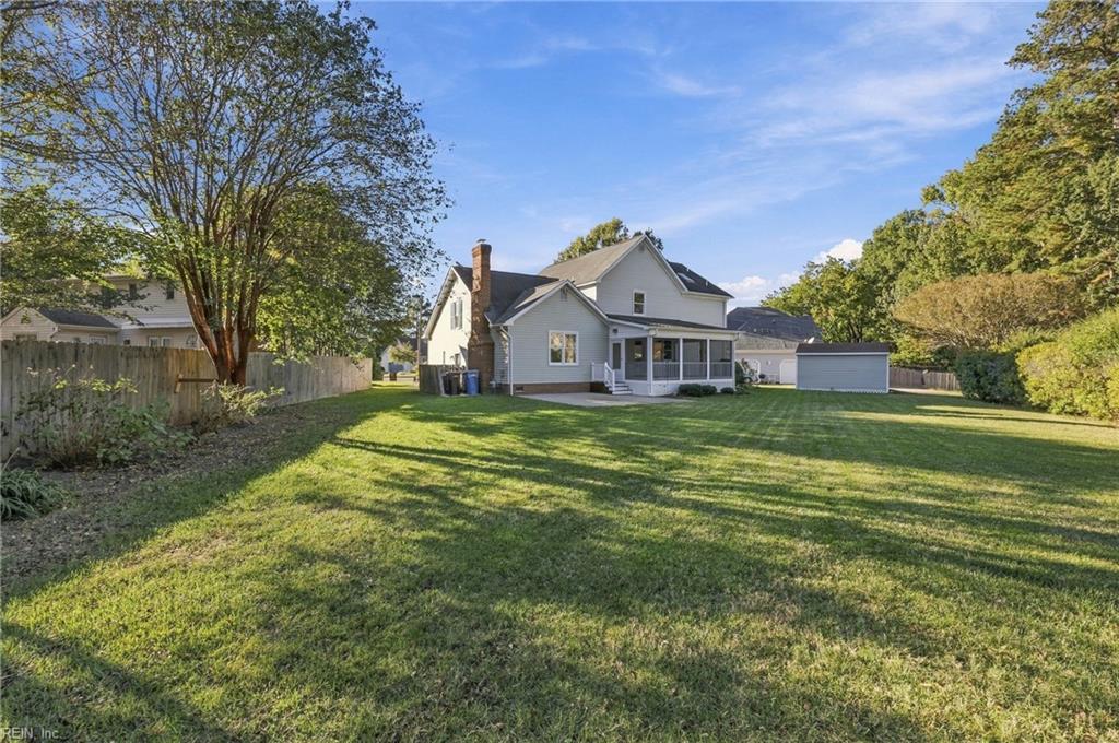 401 Brougham Ct Property Photo 36