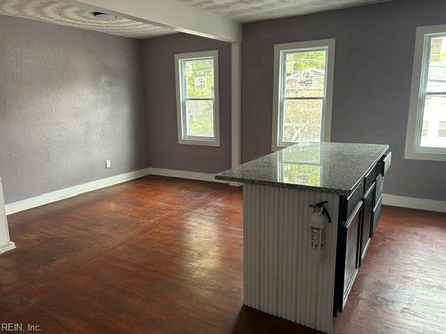 833 Fremont St Property Photo 8