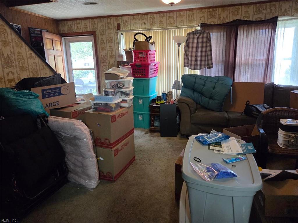 2113 Ardmore Ave Property Photo 4