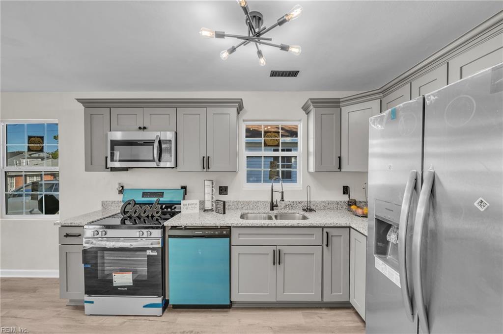 126 S Capital St Property Photo 4