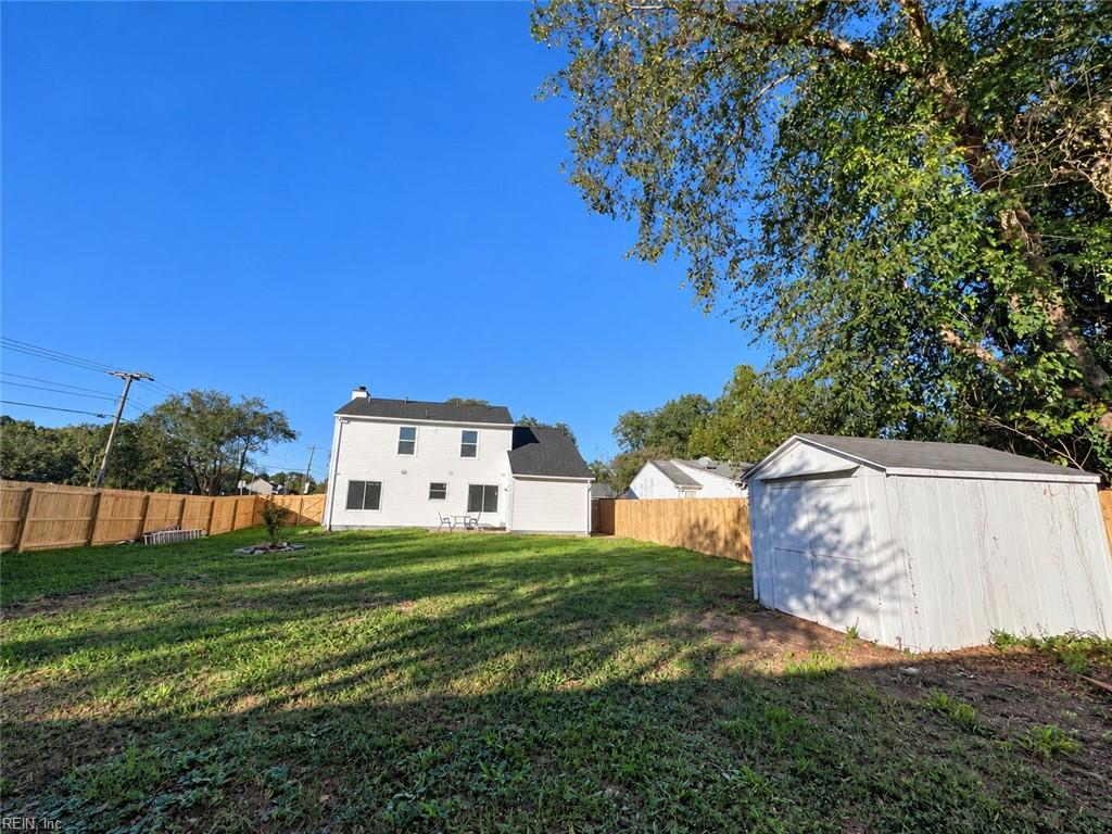 2725 Spinners Way Property Photo 13