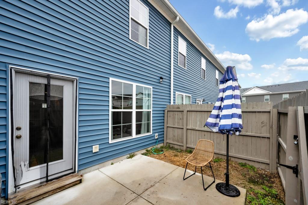 1233 Parkley Dr Property Photo 24