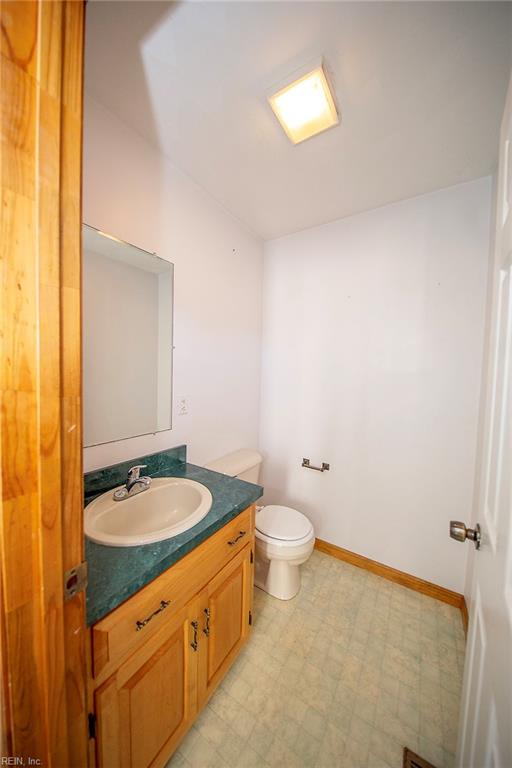 18358 Tomlin Hill Dr Property Photo 9
