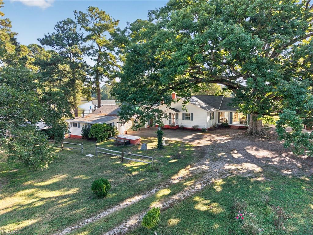 4539 Johns Point Rd Property Photo 5