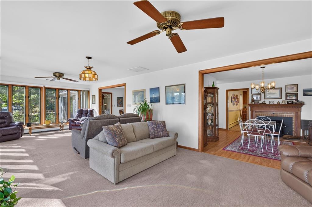 4539 Johns Point Rd Property Photo 17