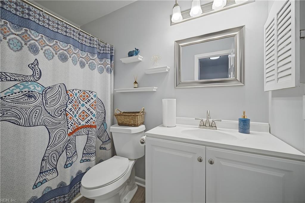 4818 Ashbury Ln Property Photo 8