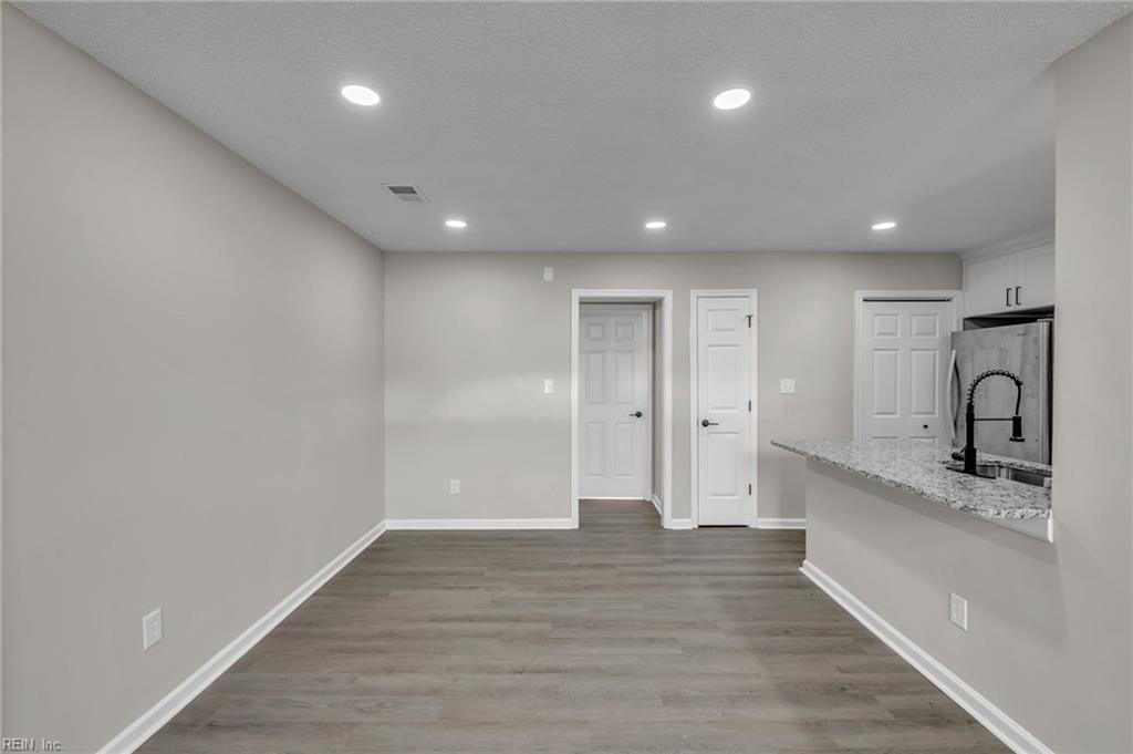 425 Troon Chse Property Photo 9