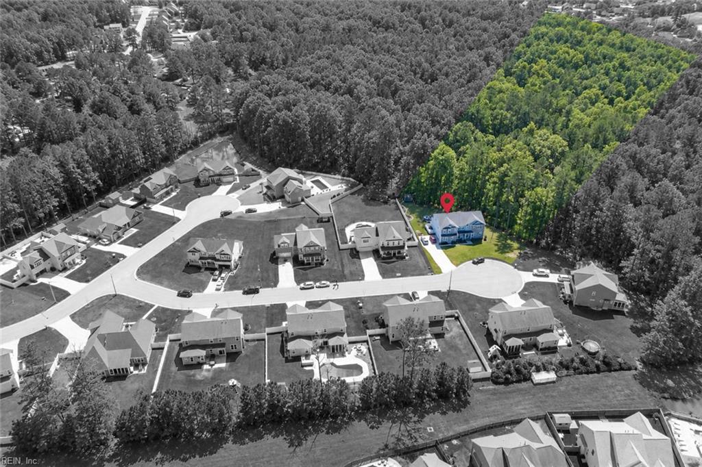 2417 Lily Loch Ct Property Photo 3