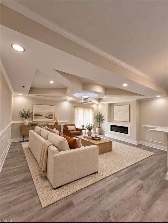629 Day St Property Photo 7
