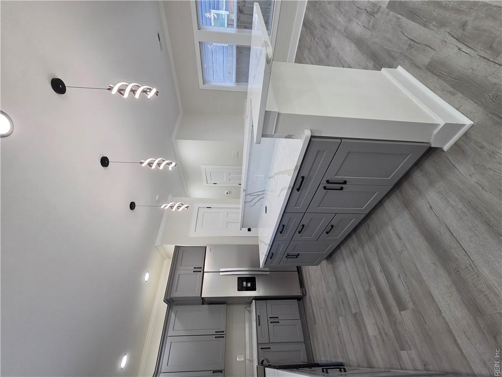 629 Day St Property Photo 14