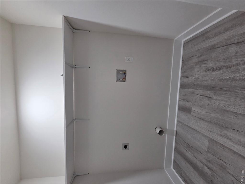 629 Day St Property Photo 33