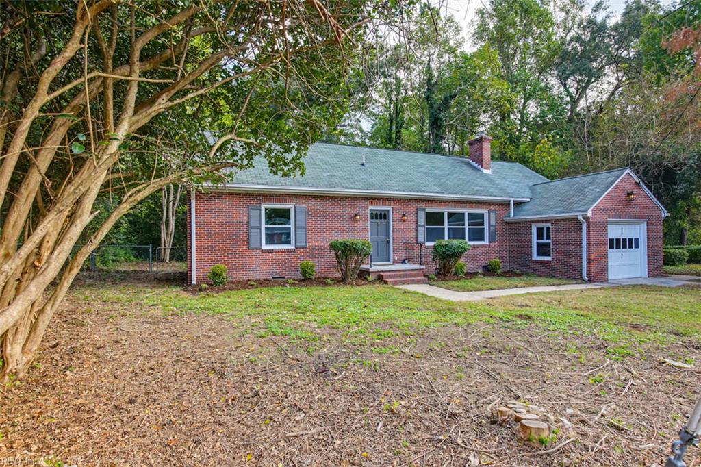 686 Winthrop Rd Property Photo 2