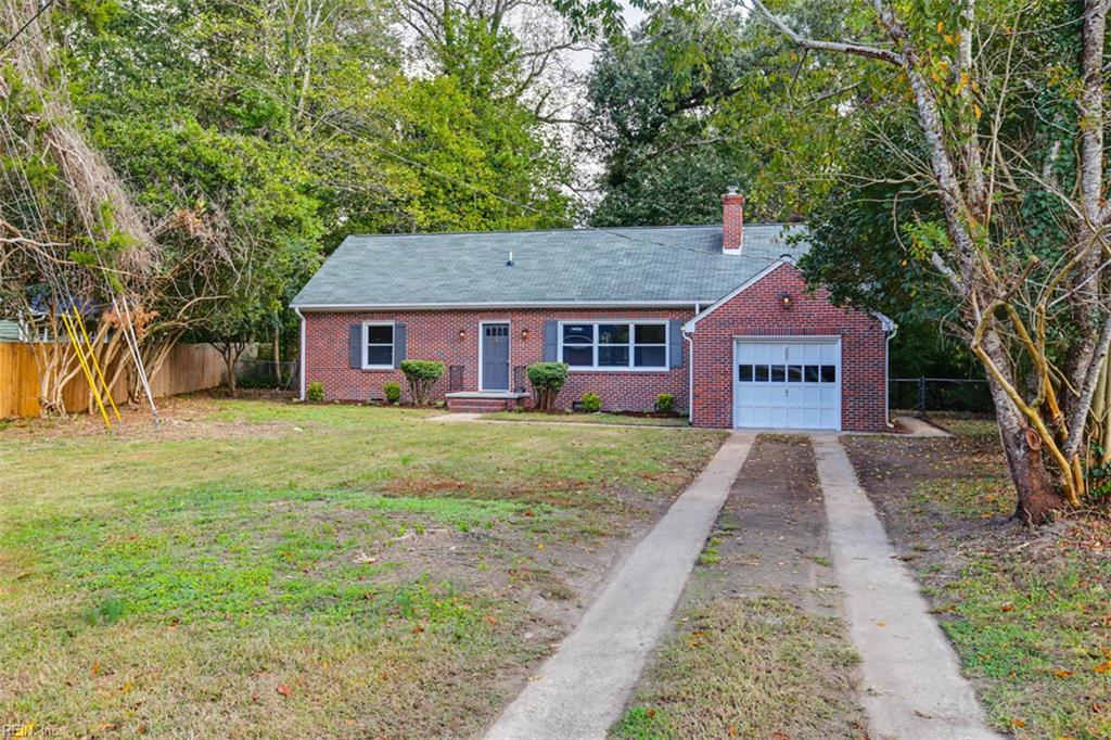 686 Winthrop Rd Property Photo 3