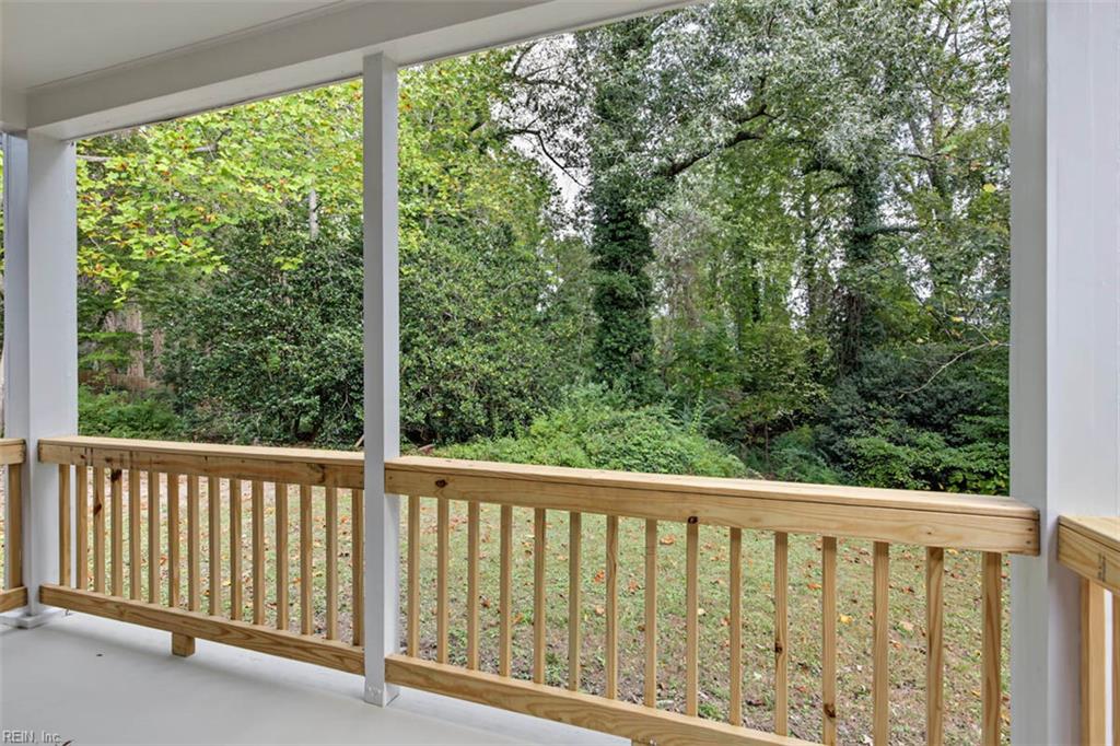 686 Winthrop Rd Property Photo 35