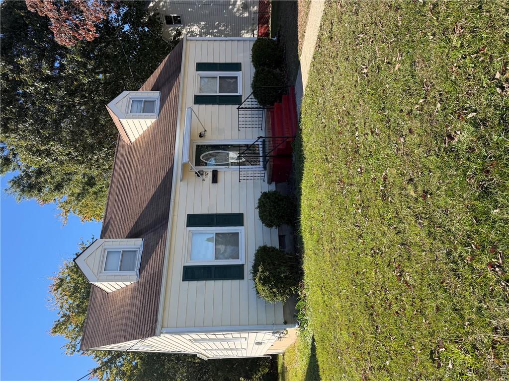137 Clifton ST Property Photo 1