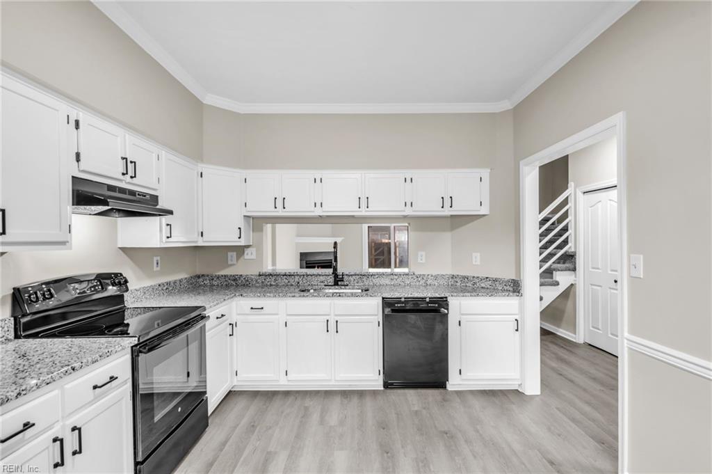 720 Hunters Quay Property Photo 12