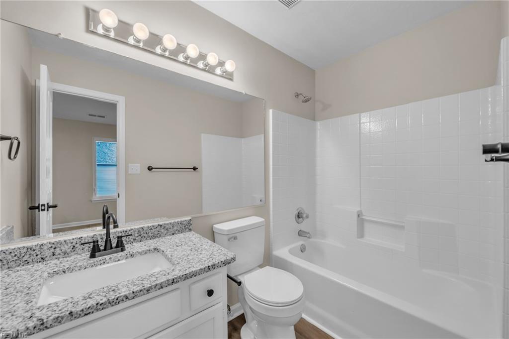 720 Hunters Quay Property Photo 39