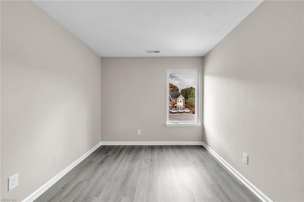 720 Hunters Quay Property Photo 42