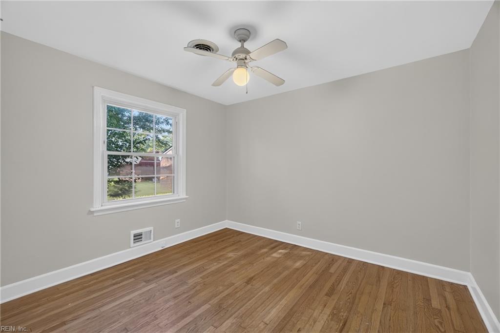 4009 Santa Maria Dr Property Photo 21