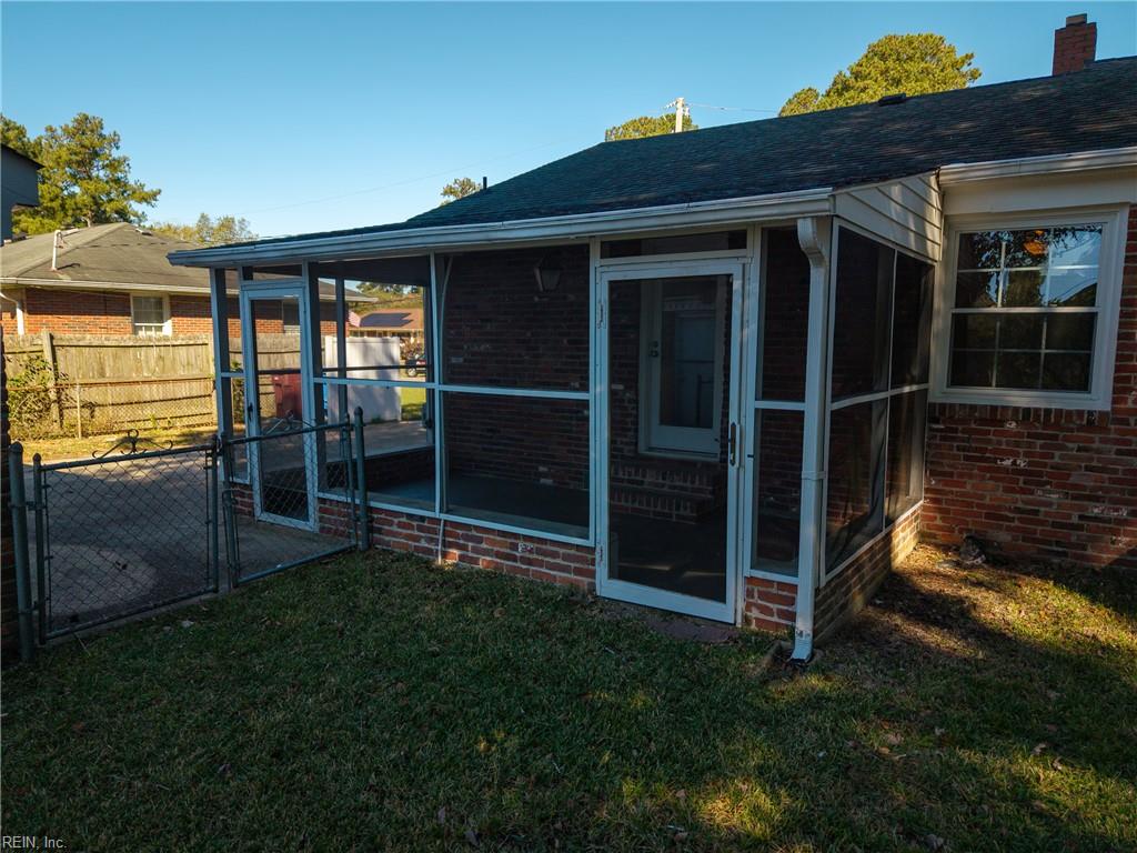 4009 Santa Maria Dr Property Photo 23