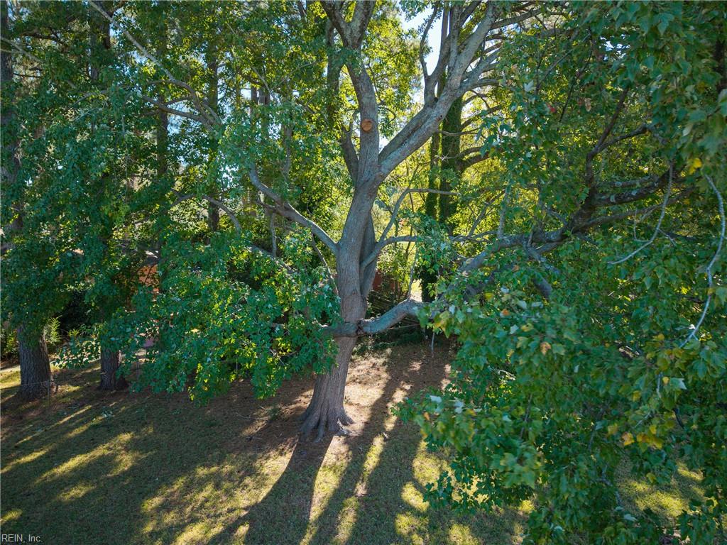 4009 Santa Maria Dr Property Photo 29